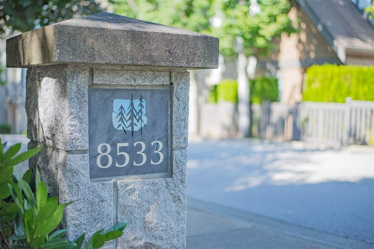 51-8533 Cumberland Pl