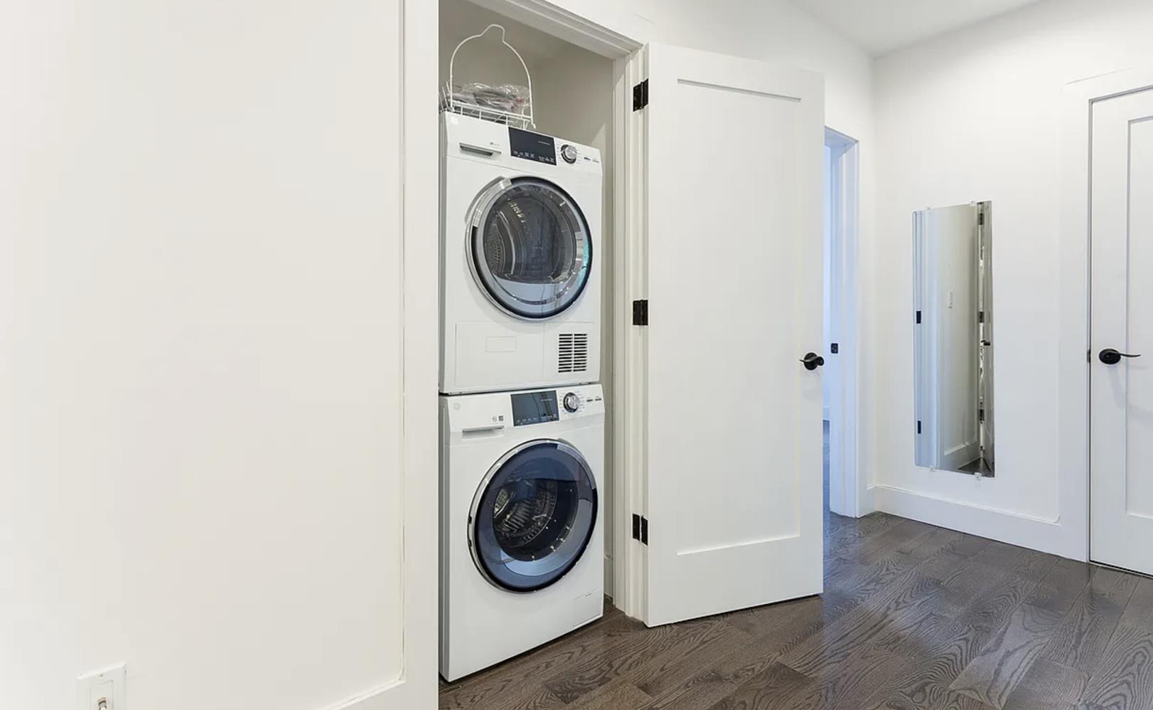 152 Thompson Street, Apt 1-B