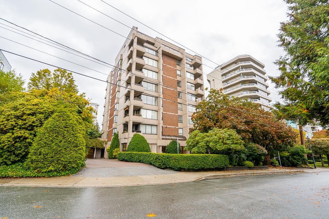 101-1737 Duchess Avenue, West Vancouver