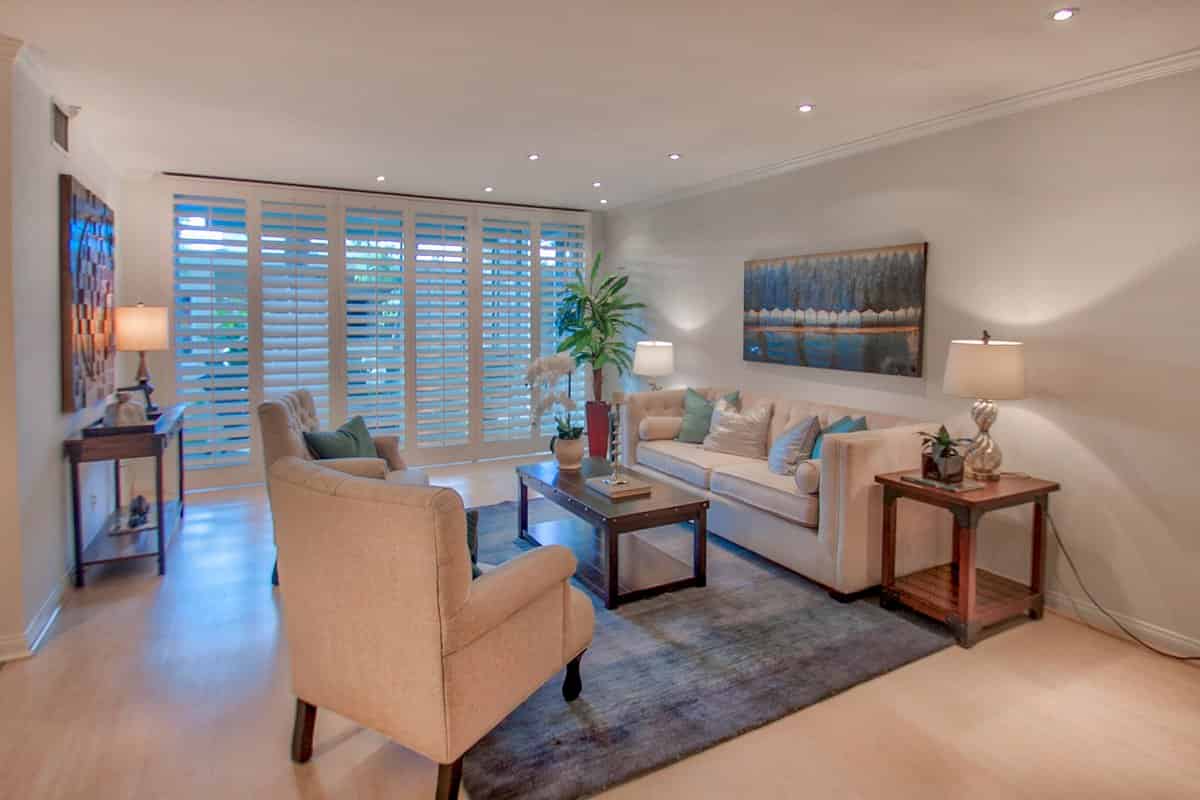 4915 Tyrone 221 Sherman Oaks, CA