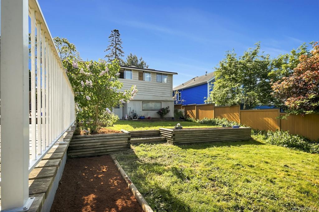 3136 Donald St, Saanich