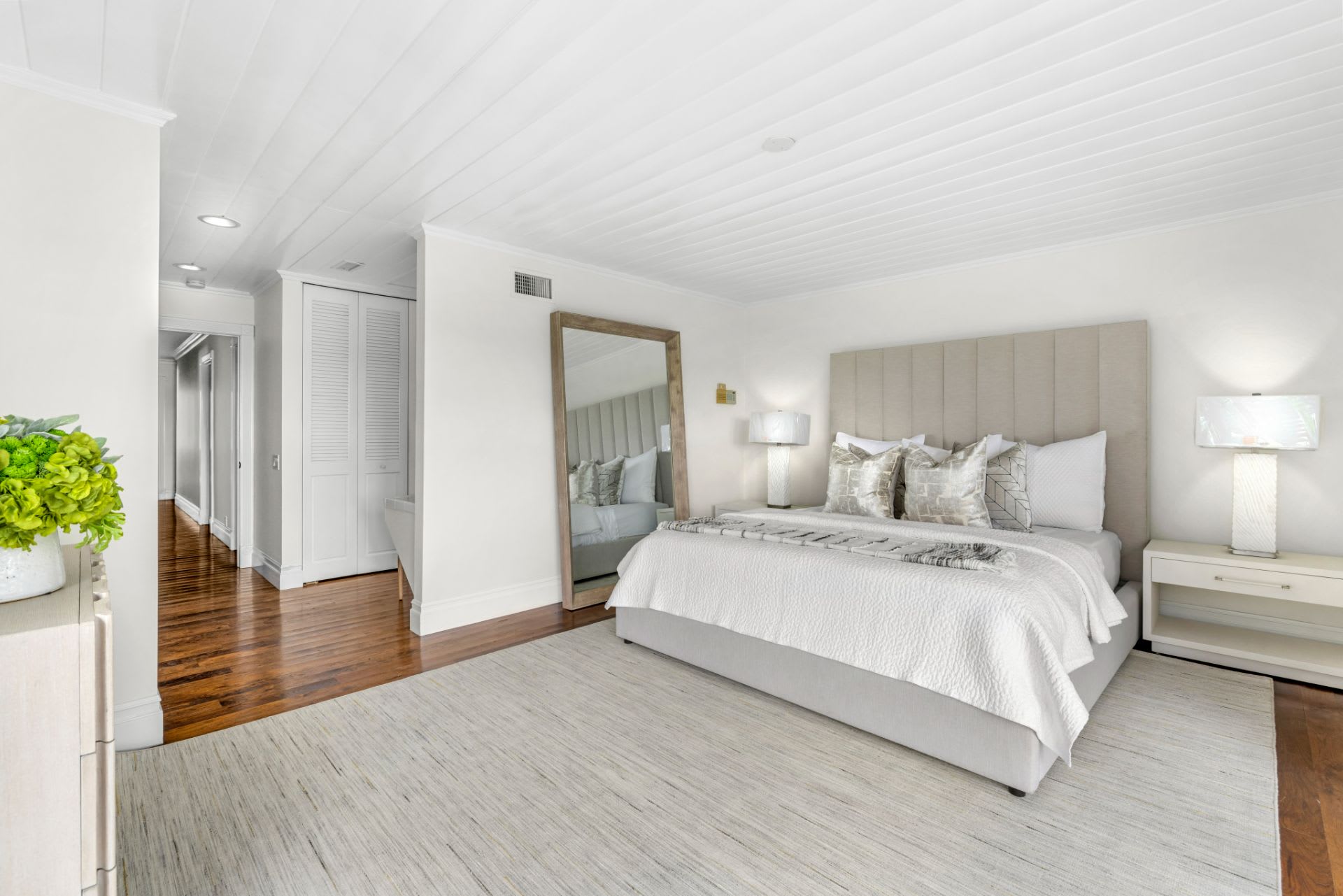 1425 Keel Drive