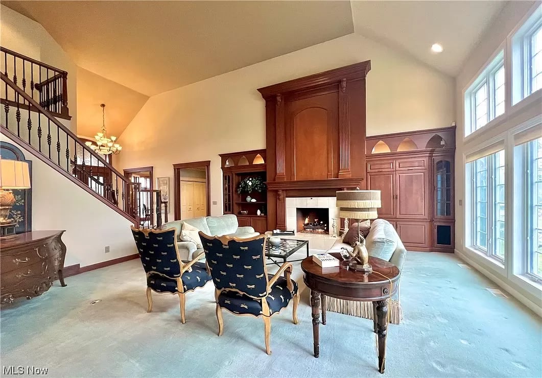 293 East Edinburgh Dr