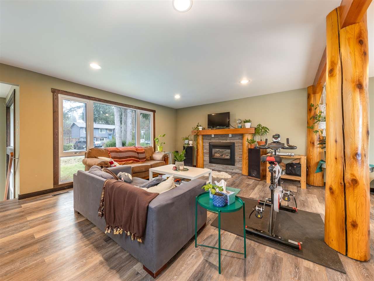 40435 Friedel Cres