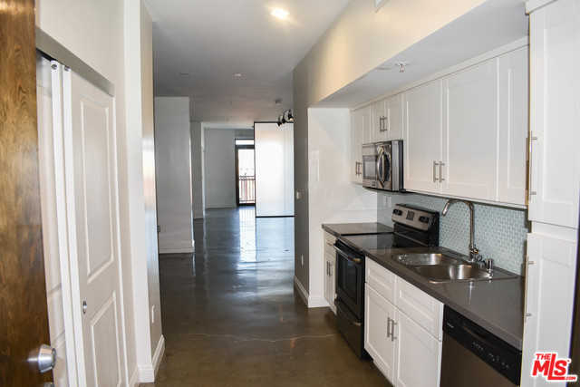 117 WINSTON ST Apt 206