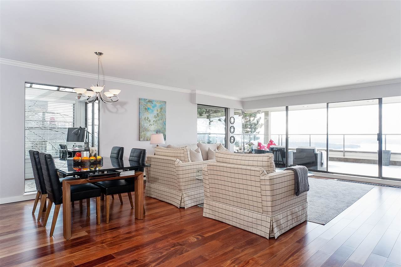 37-2242 Folkestone Wy