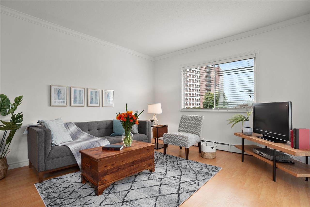 101-2187 Bellevue Ave