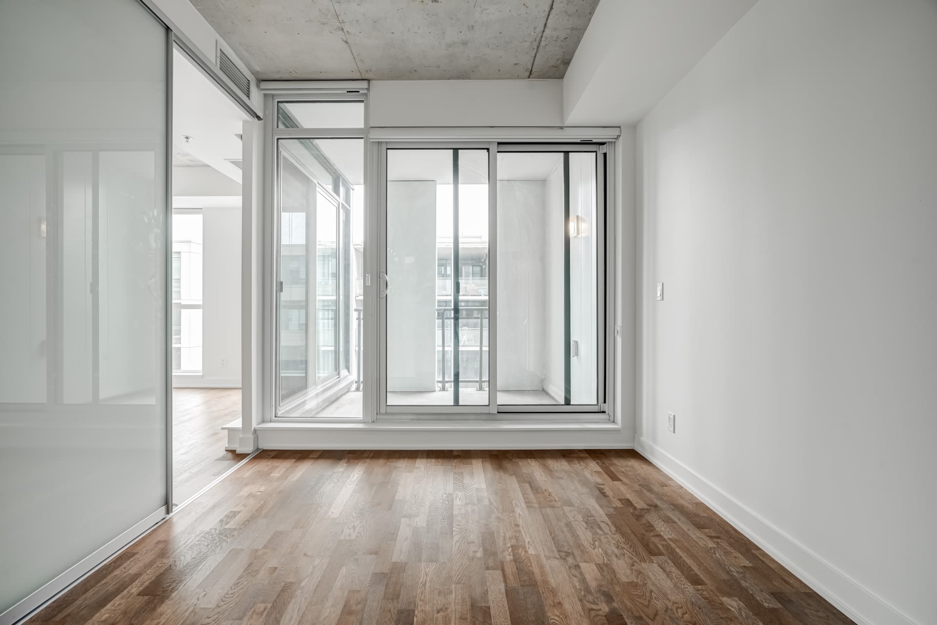 Fabulous 2 Bedroom, 2 Bath Suite