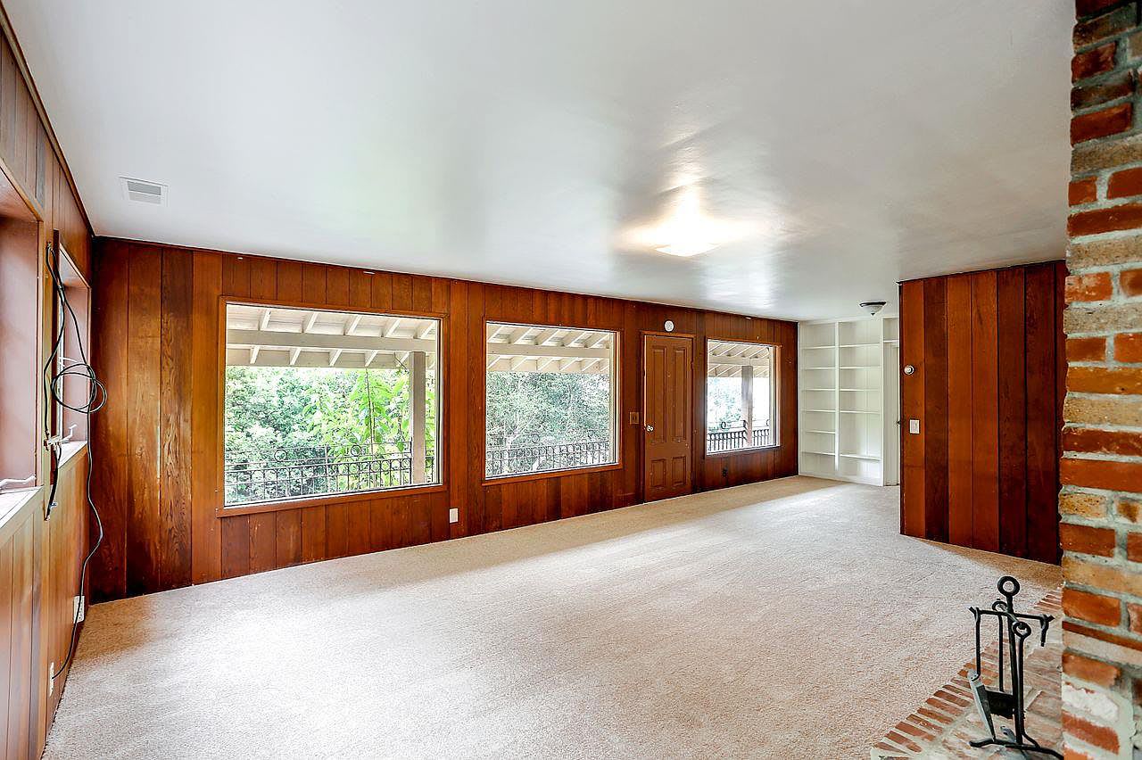 6 Cielo Vista Pl