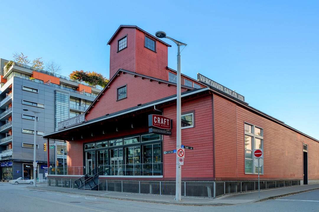 520-108 E 1st Ave