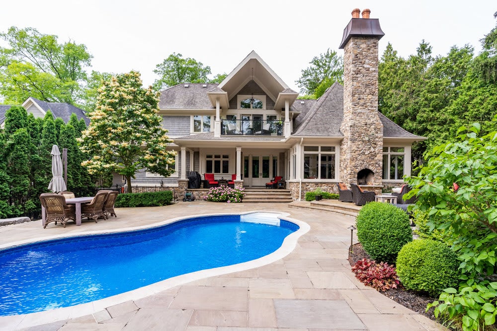 1519 Douglas Drive