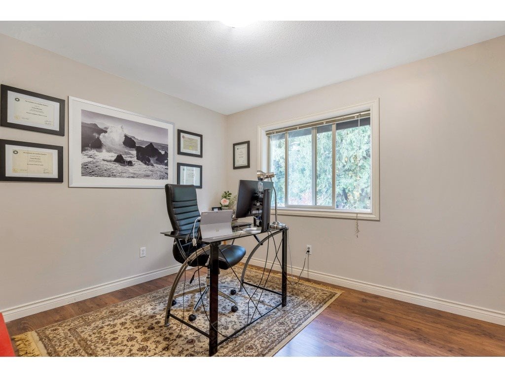 5099 Bridlewood Dr