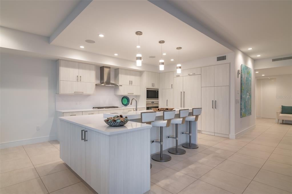 4750 Ocean Blvd, #202