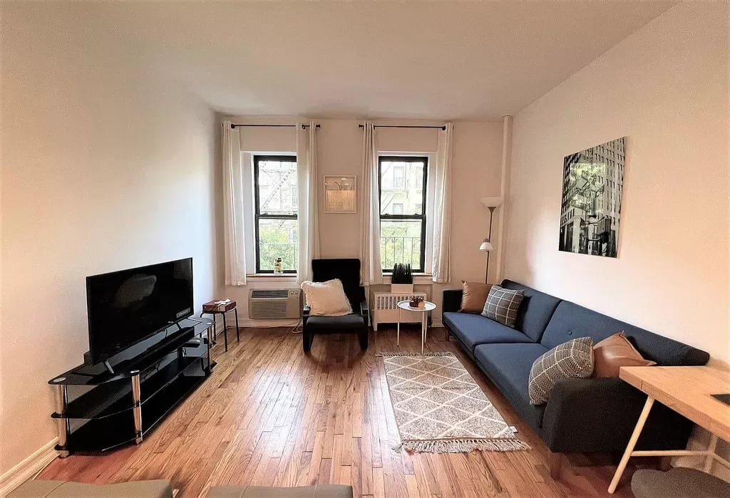 237 East 88th Street Unit: 404