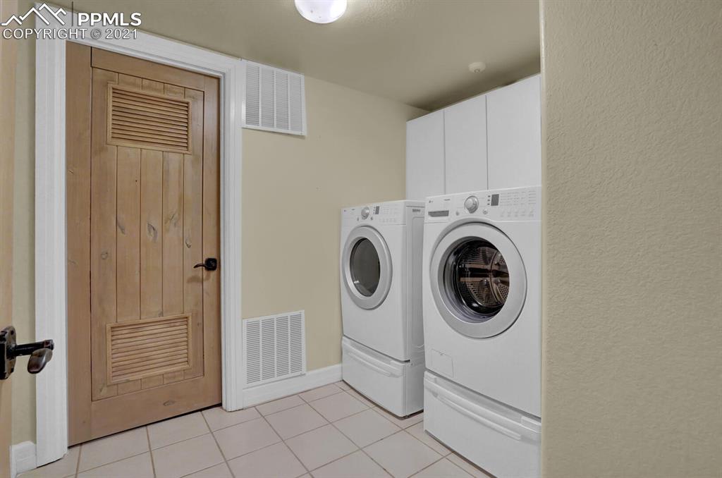 1275 Log Hollow Point