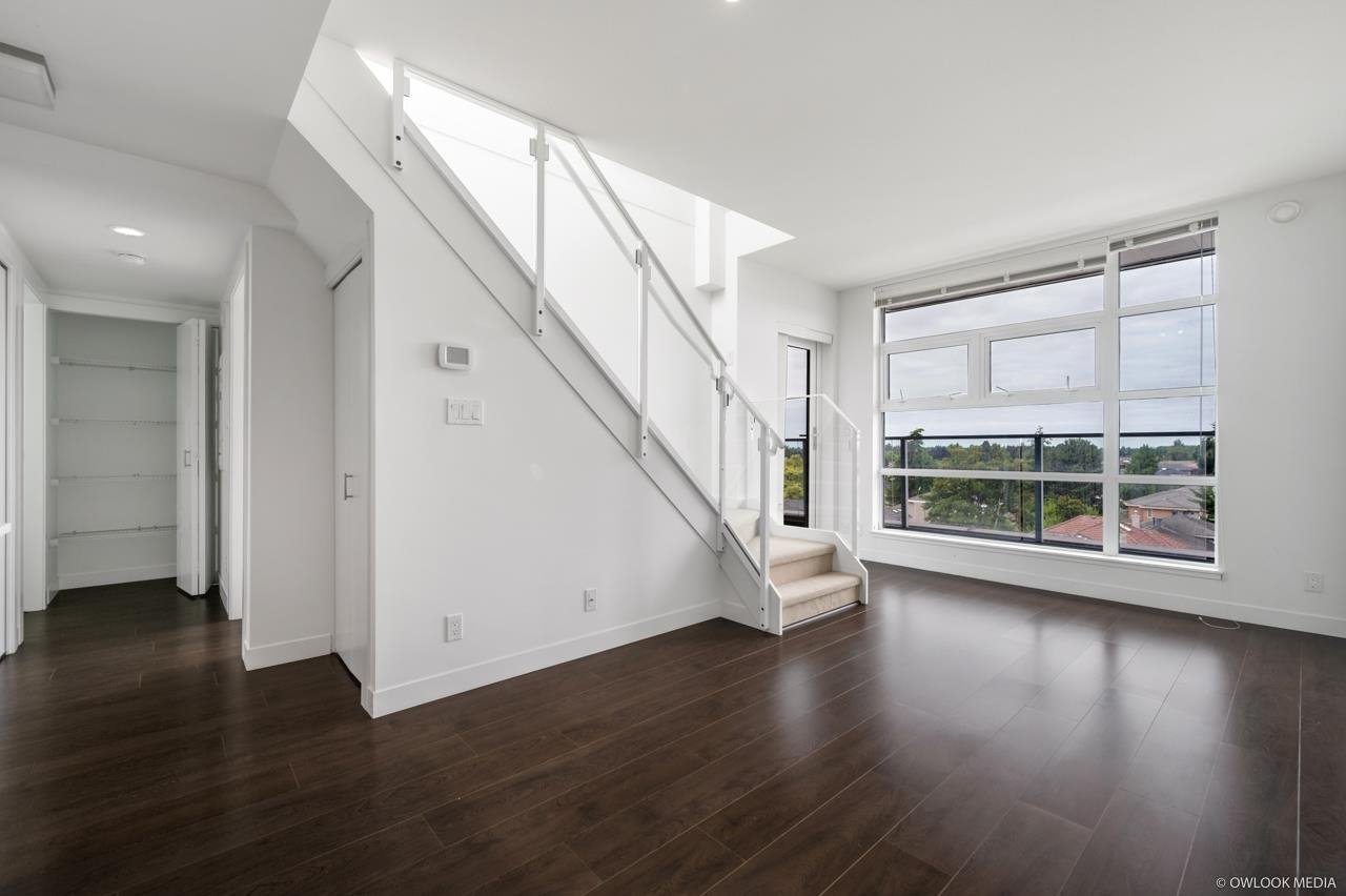 506-10020 Dunoon Drive, Richmond