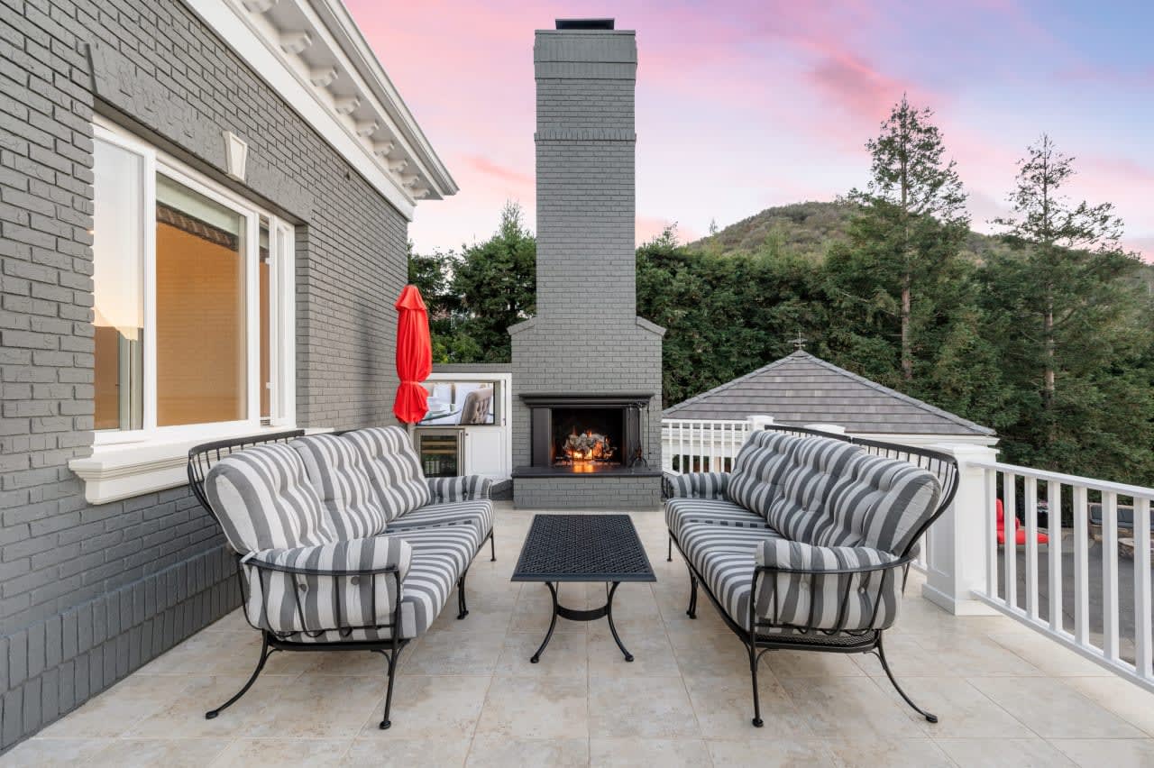2750 Queens Garden Ct