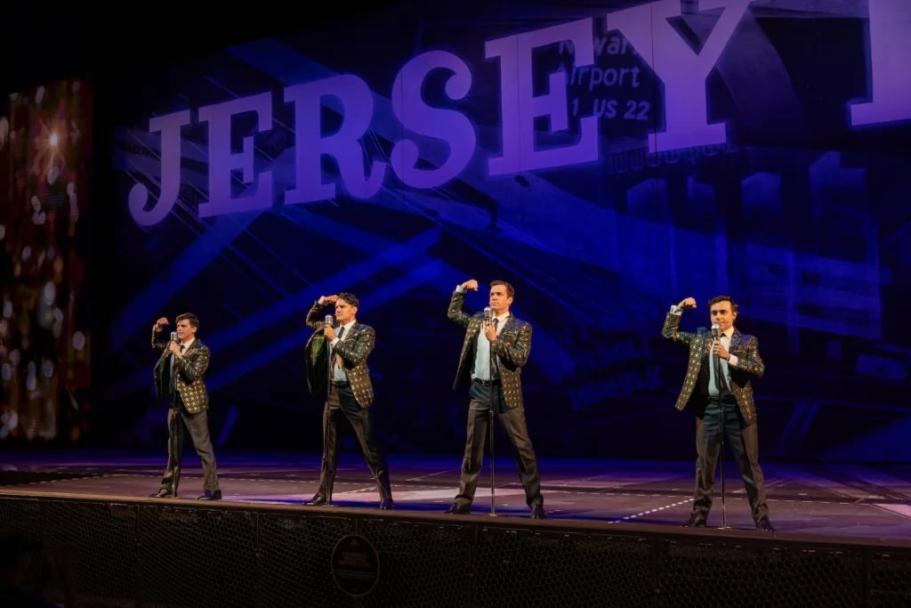 A St. Louis arts and culture gift guide