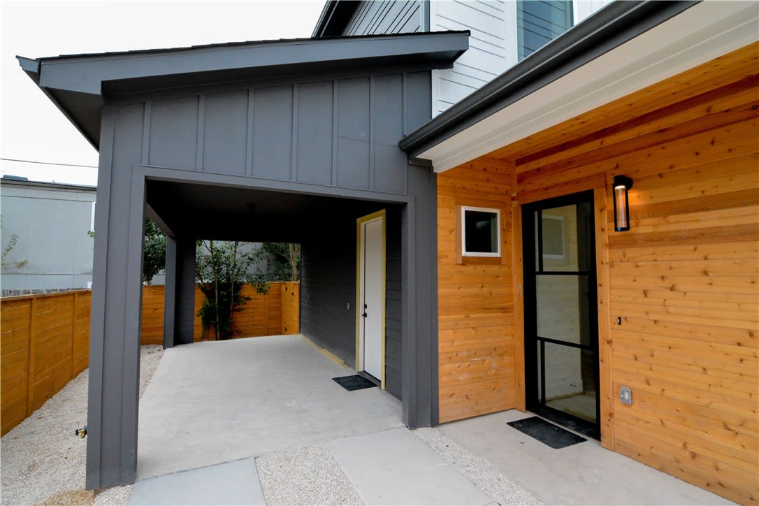 7011 Blessing Ave, #2