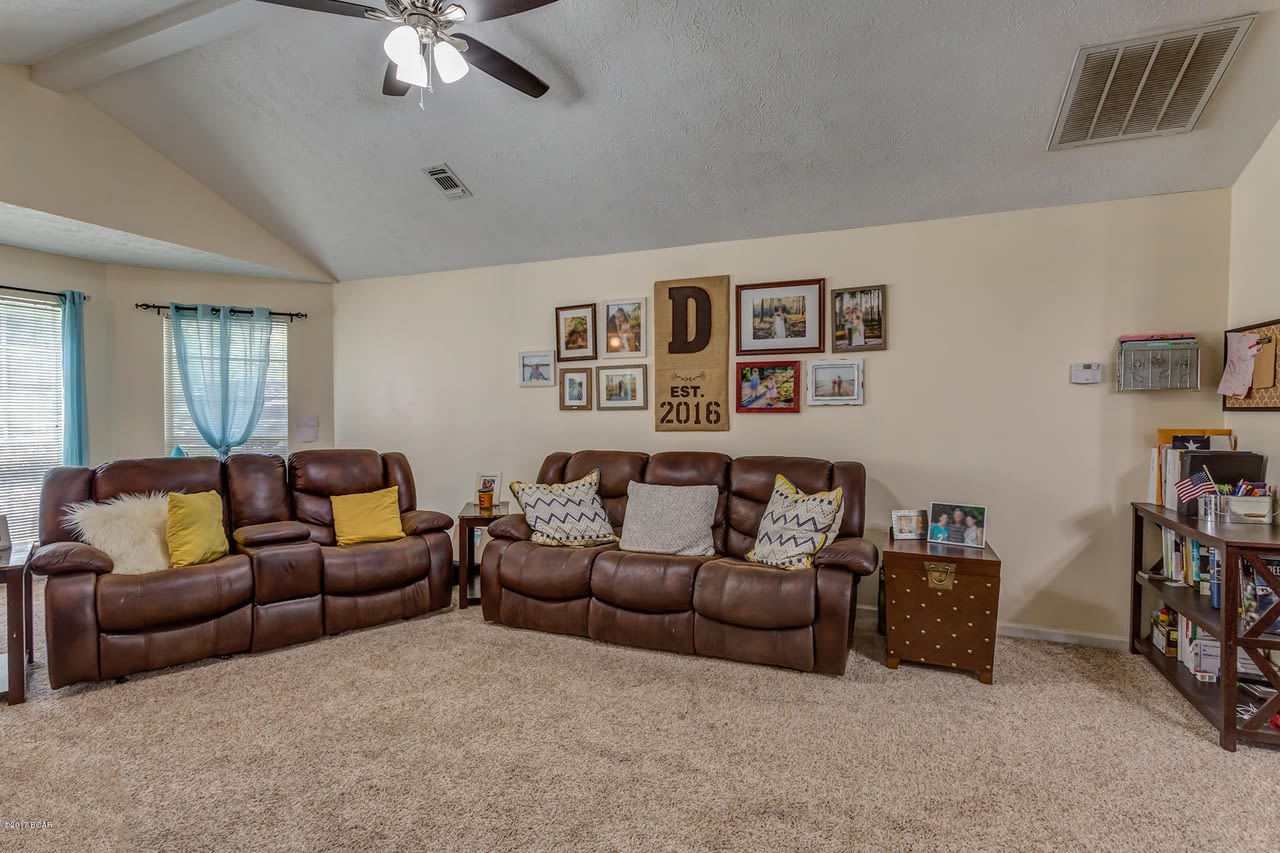 126 HERITAGE Circle