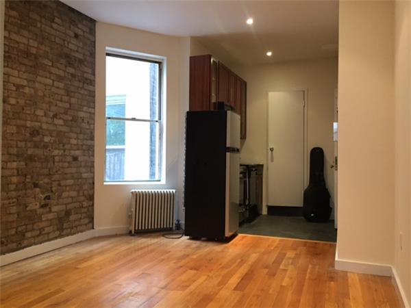219 Mott Street, Apt 4-RN