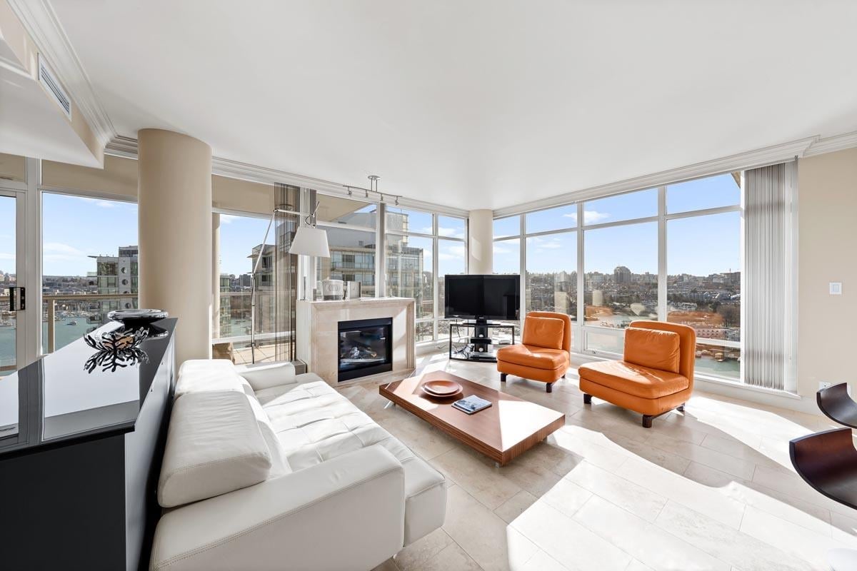 2001-428 Beach Crescent, Vancouver