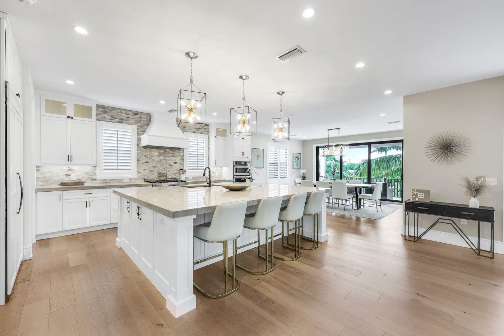 241 Willow Ave, Anna Maria, Florida, 34216
