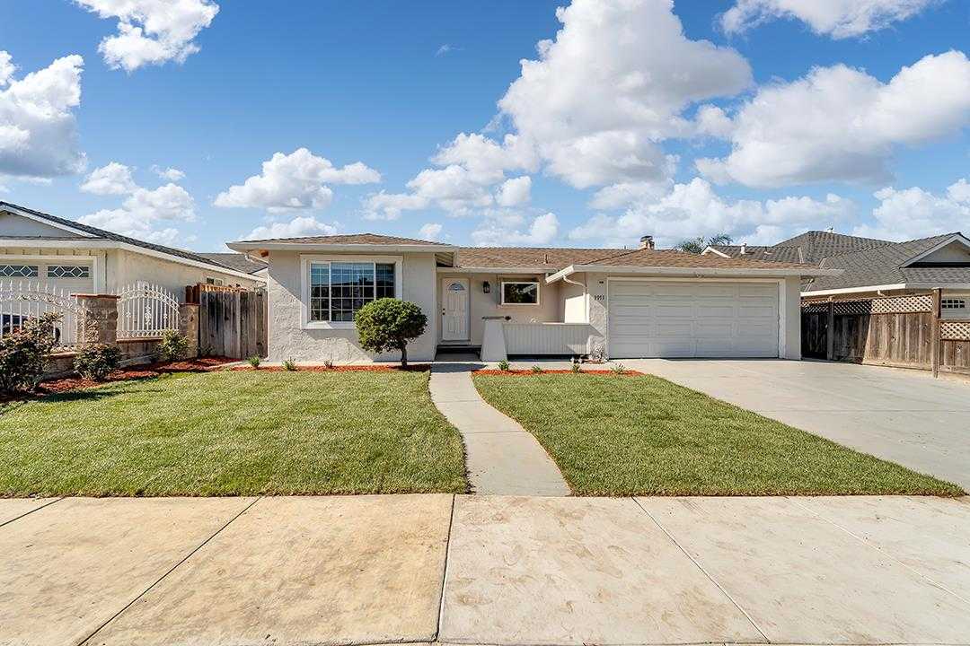 3977 Whinney Place WAY