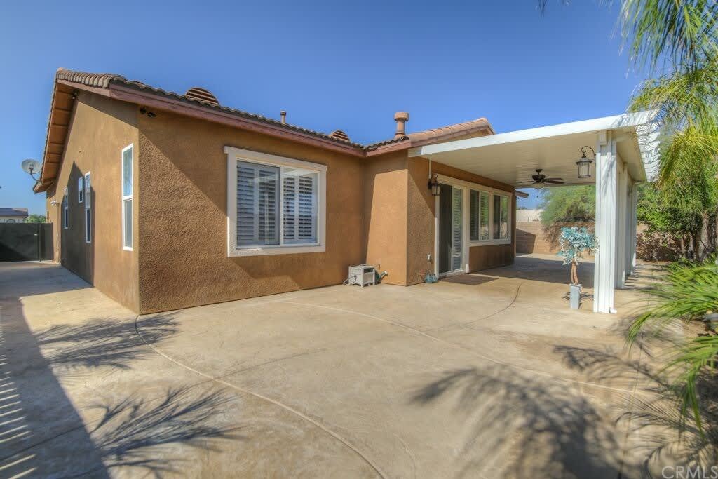 105 Headlands Way