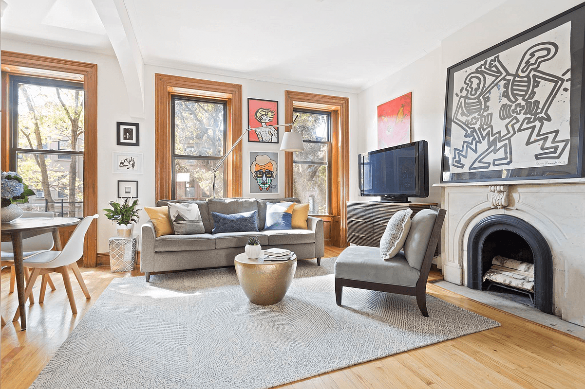 139 Sixth Avenue #3