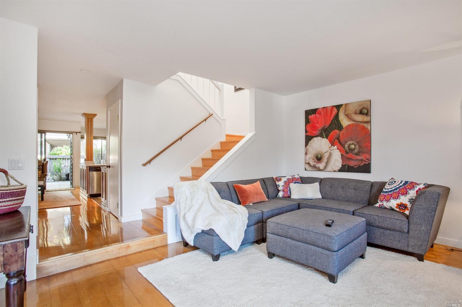 14 W Harbor Dr