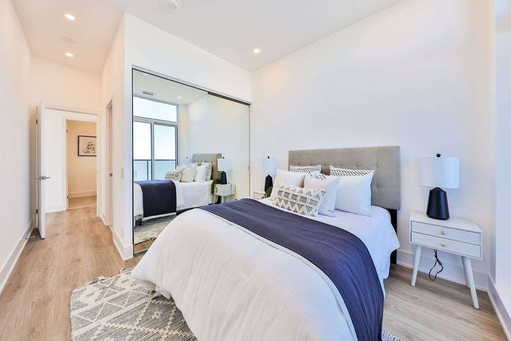DEER PARK UPPER PENTHOUSE
