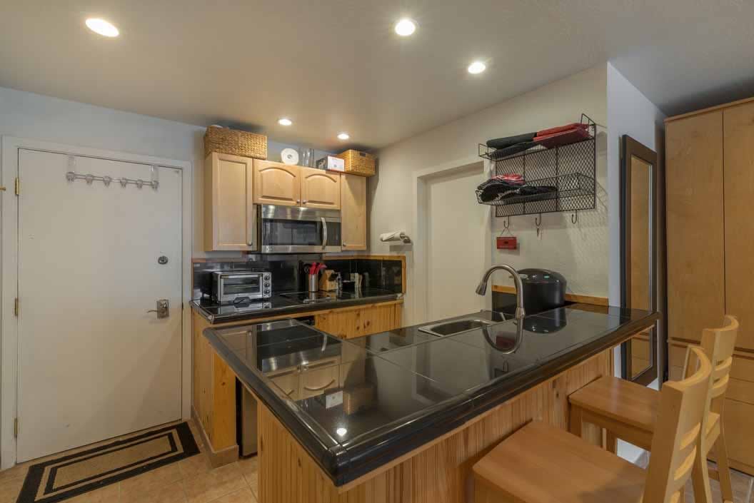 11591 Snowpeak Way, #202