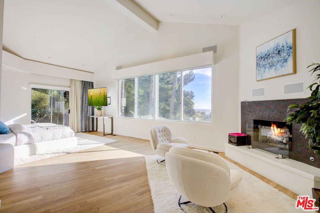 Ridge Villa