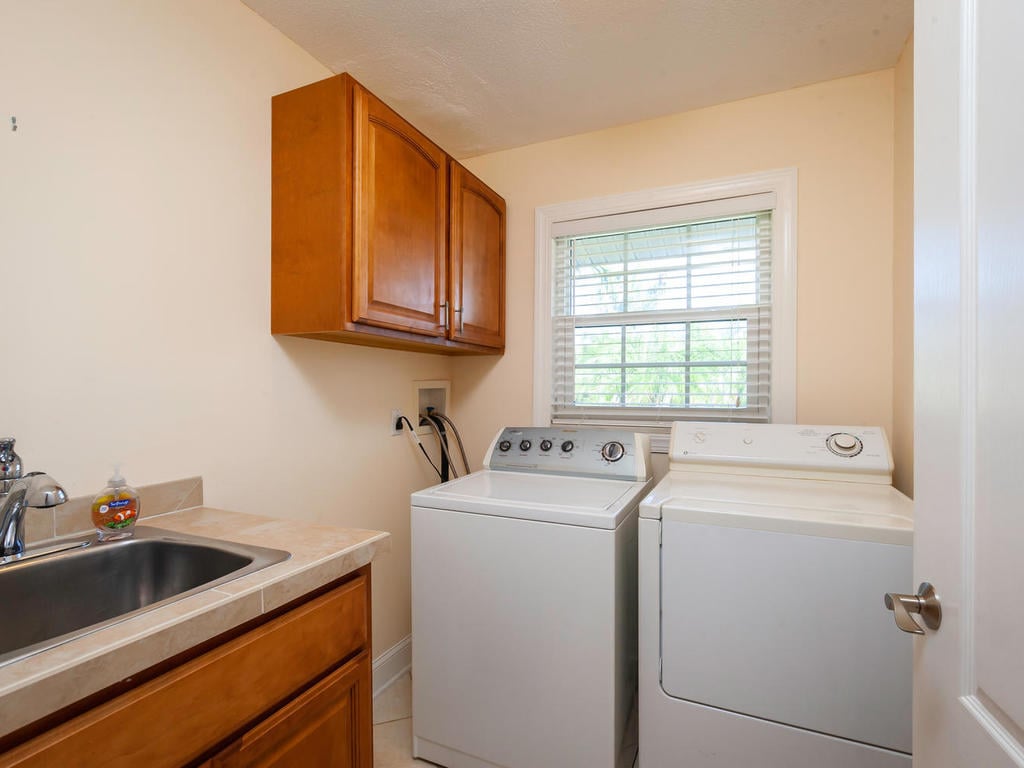 630 Emerald Harbor 