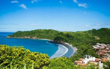 5 Reasons to Consider Retiring in Costa Rica