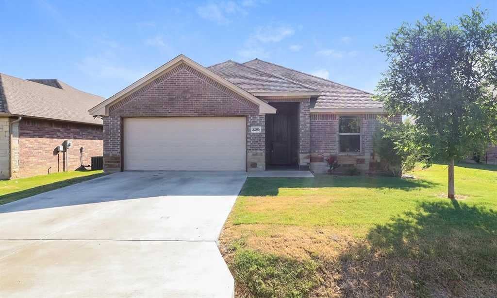 3205 Mccoy Lane