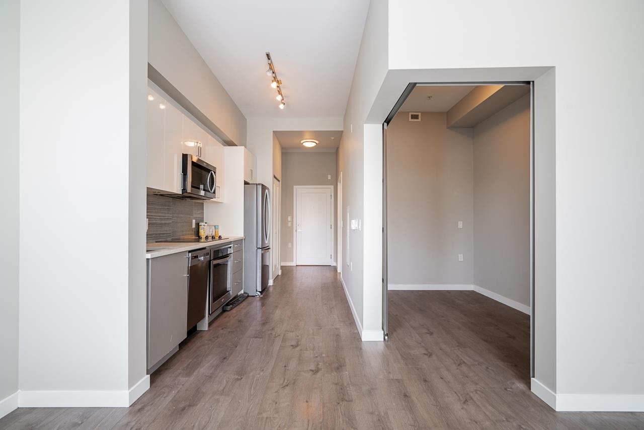 F104-20211 66 Ave