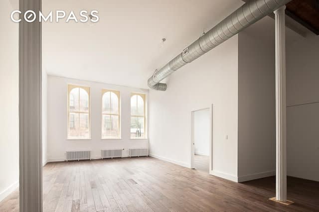 53 Howard St Unit: 2-B