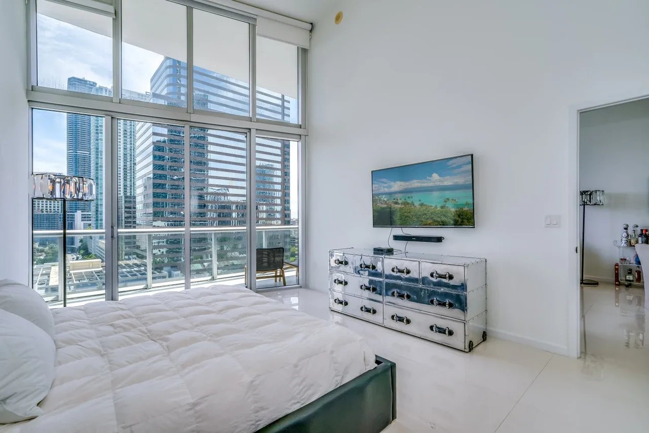 495 Brickell Avenue, #1509