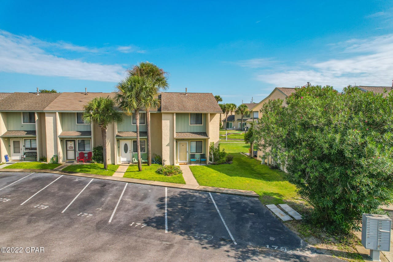 179 White Sandy Drive