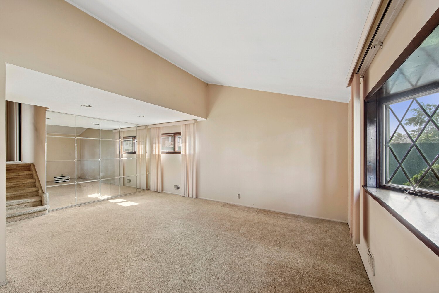 154-19 21st Avenue, Apt TOWNHOUSE