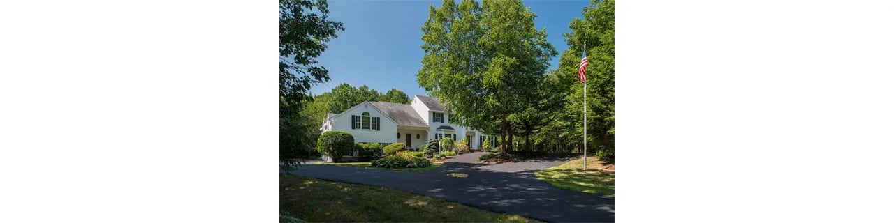 Home For Sale – 17 Indian Way, Falmouth, Maine 04105