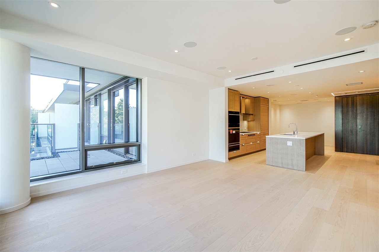 408-1327 Bellevue Ave
