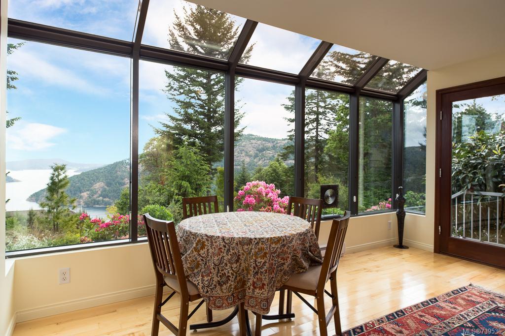 4286 Camsusa Rd, Malahat