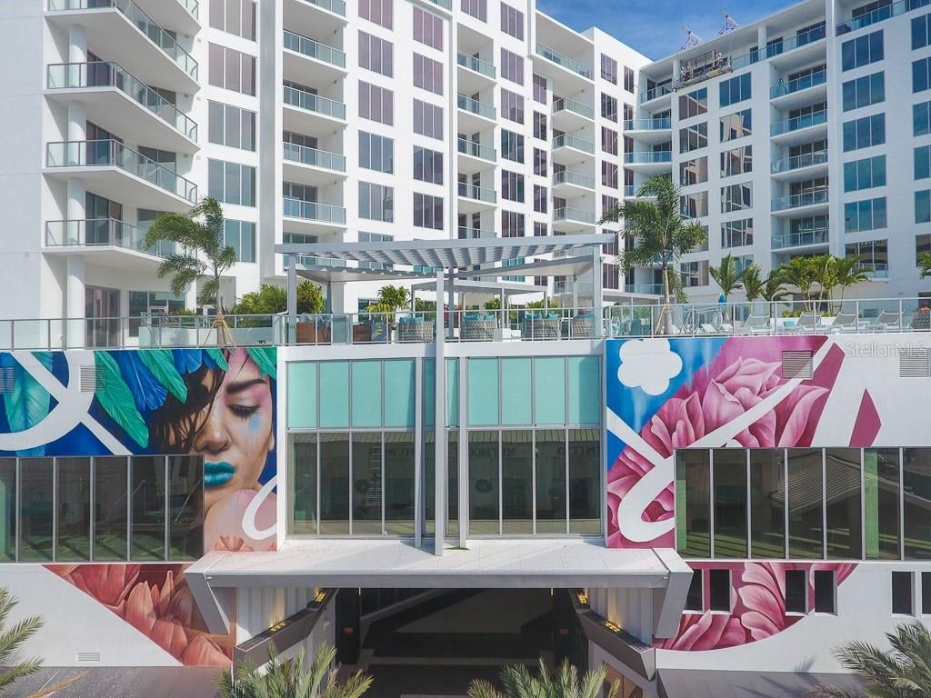 111 S Pineapple Ave Unit 812