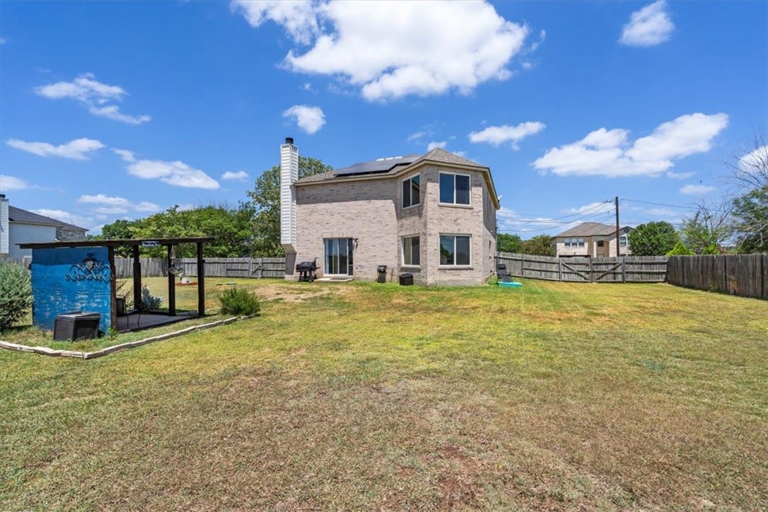 335 Siebert Dr