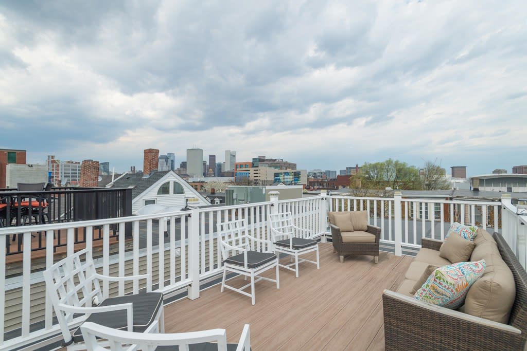 117 W 3rd St, Unit 3