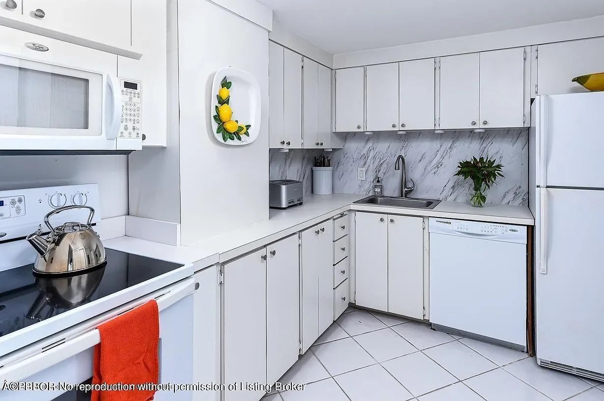 2774 S Ocean Blvd Unit 701