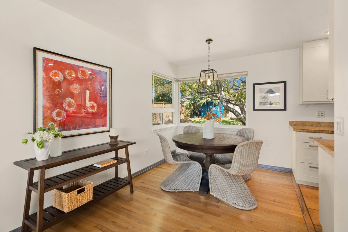 Charming Views in Arbor Heights